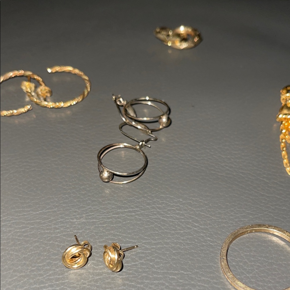Vintage 13 Sets Elegant Hoop, Stud and Tassel Earring - Picture 5 of 7